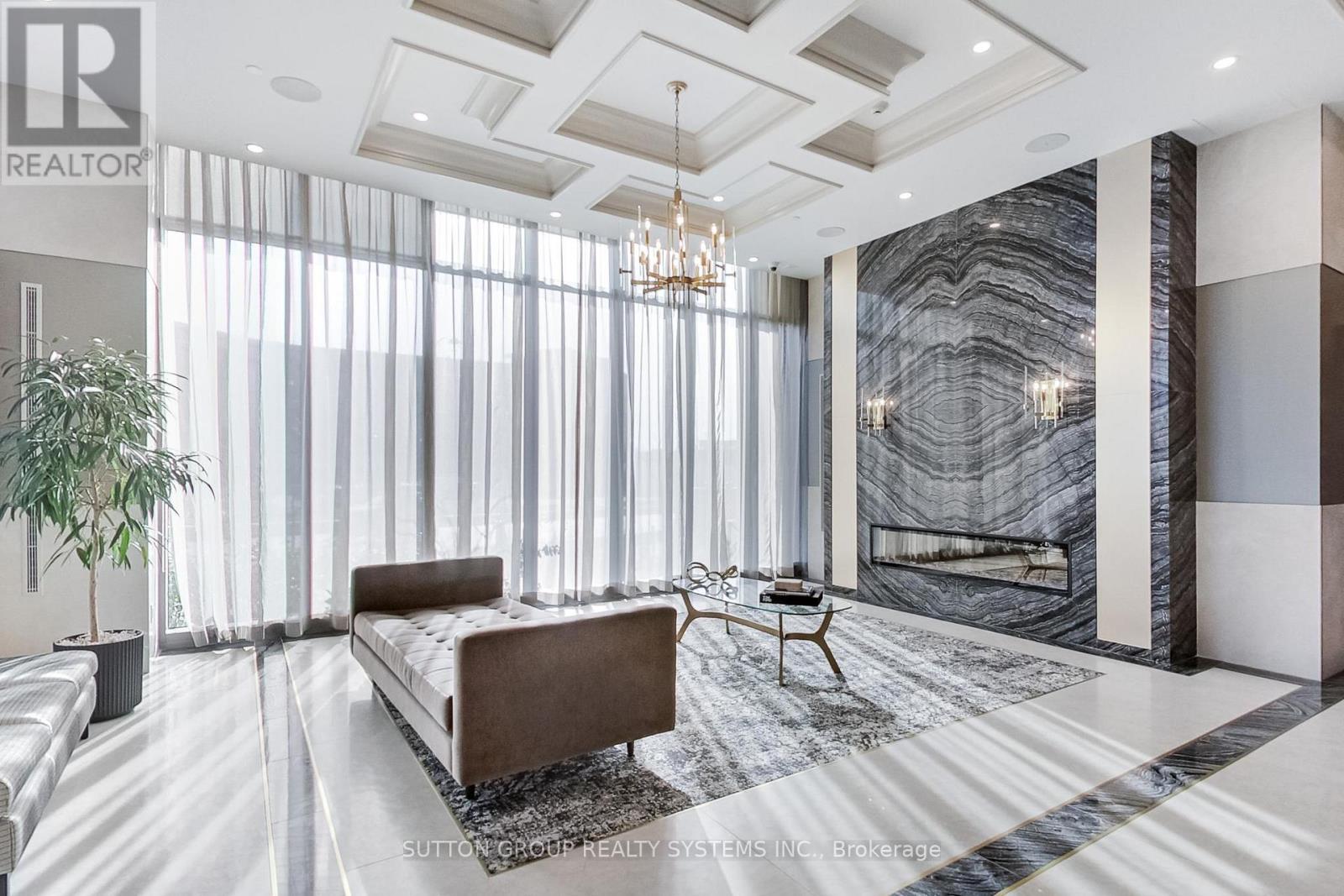 204 - 10 Gatineau Drive, Vaughan, Ontario  L4J 0L2 - Photo 3 - N13027802