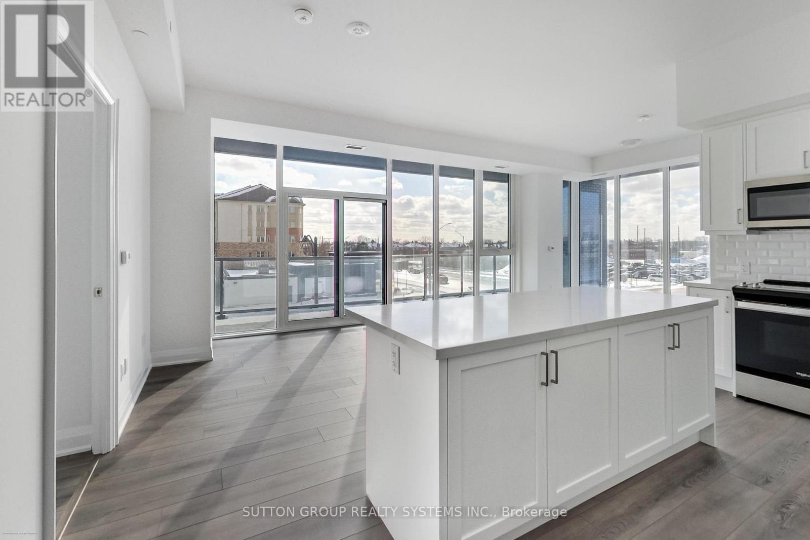 204 - 10 Gatineau Drive, Vaughan, Ontario  L4J 0L2 - Photo 6 - N13027802