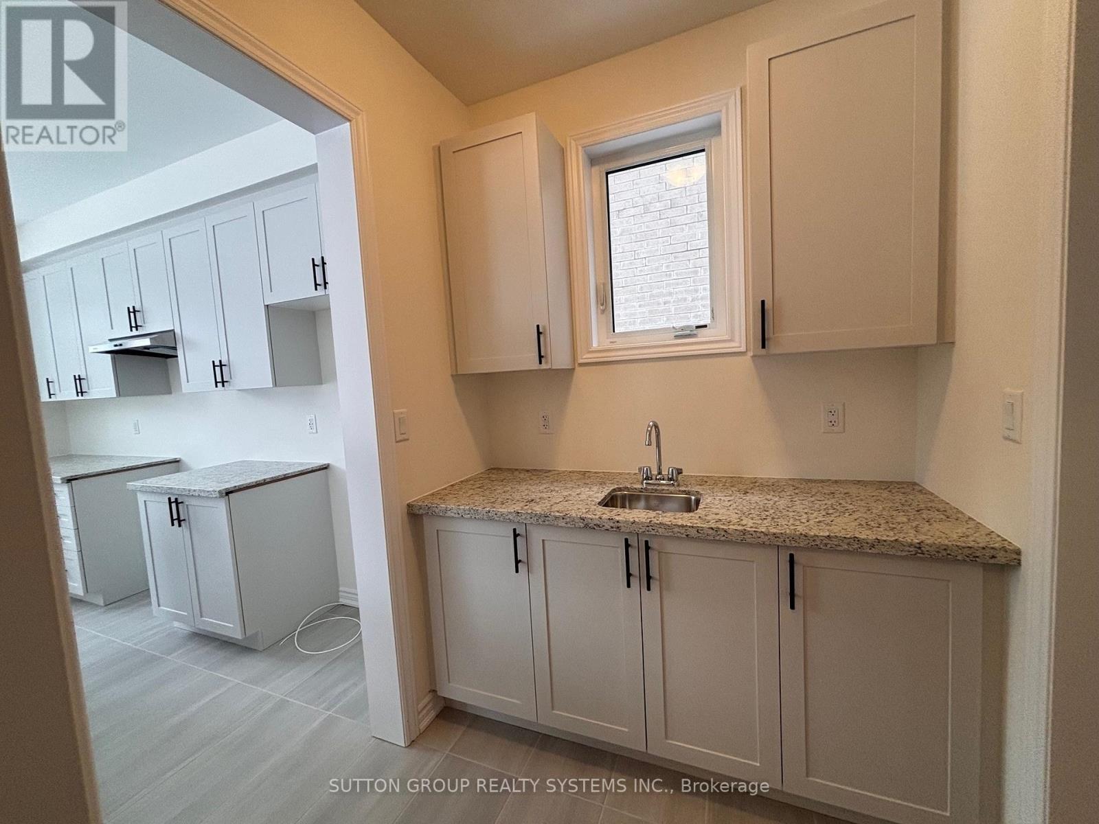 30 Rosanne Circle, Wasaga Beach, Ontario  L9Z 0N3 - Photo 10 - S13027772