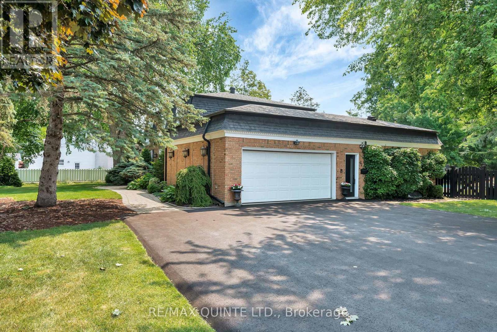 22 Forest Hill Crescent, Belleville, Ontario  K8N 4M5 - Photo 3 - X12716000