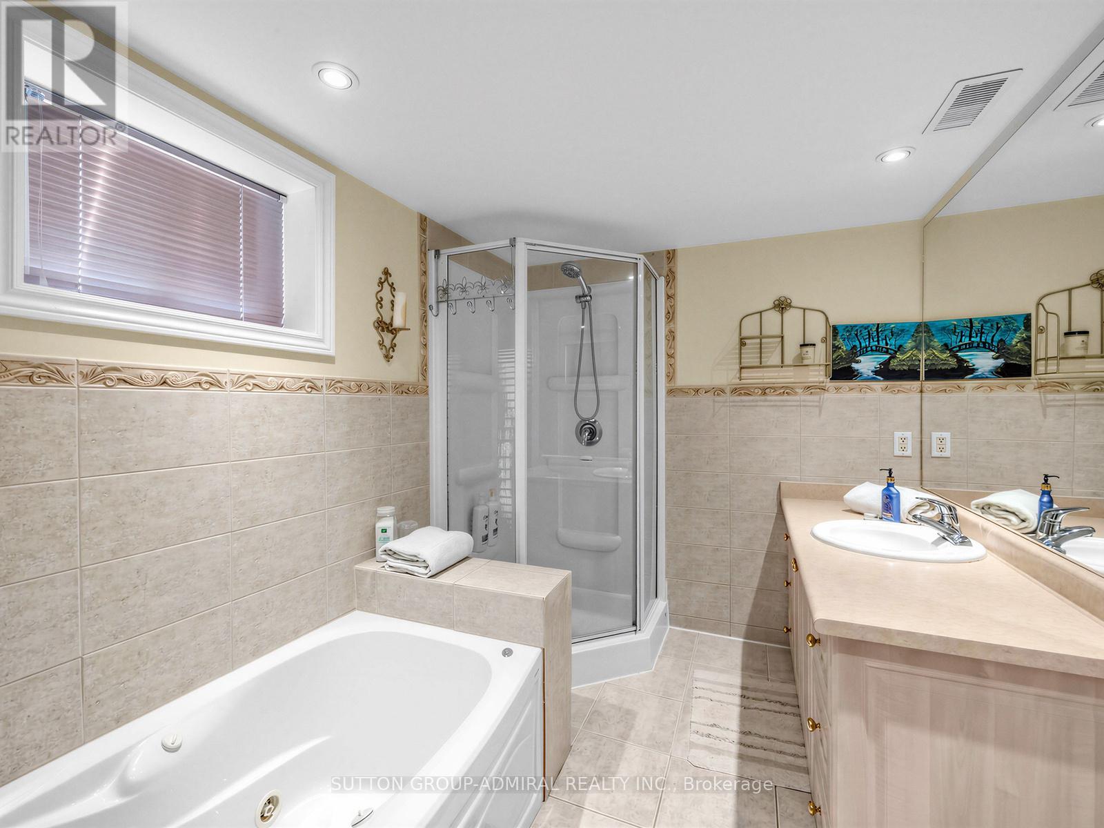 24 Billingham Road, Toronto, Ontario  M9B 3X1 - Photo 32 - W13027768