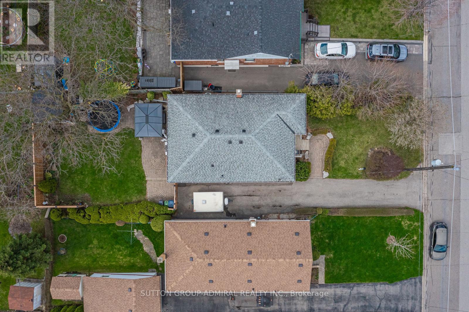 24 Billingham Road, Toronto, Ontario  M9B 3X1 - Photo 38 - W13027768