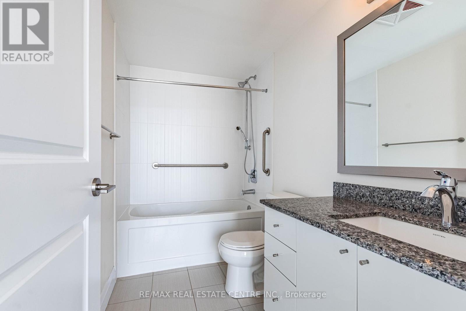 1 - 120 Little Creek Road, Mississauga, Ontario  L5R 0E9 - Photo 11 - W13027792