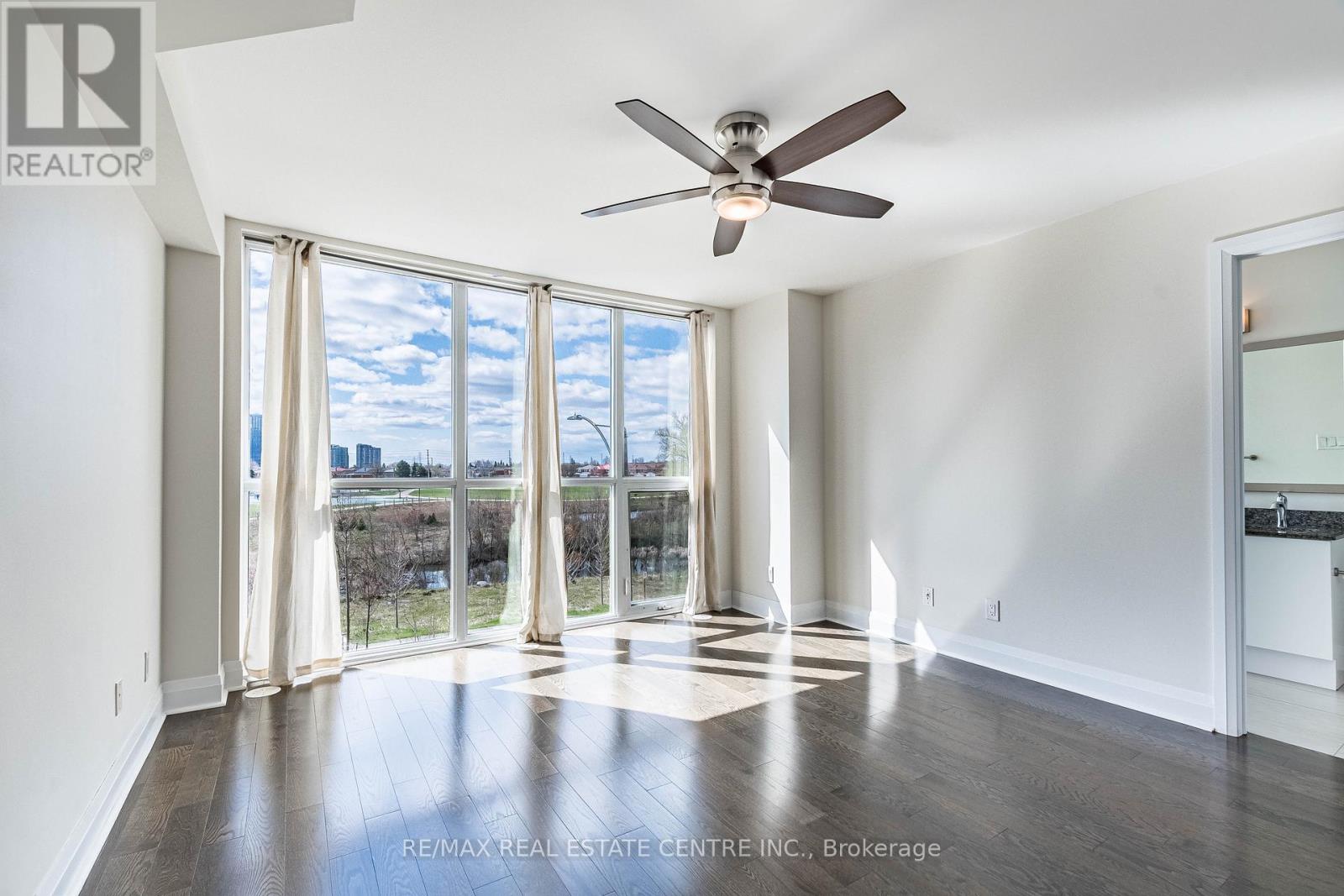 1 - 120 Little Creek Road, Mississauga, Ontario  L5R 0E9 - Photo 2 - W13027792