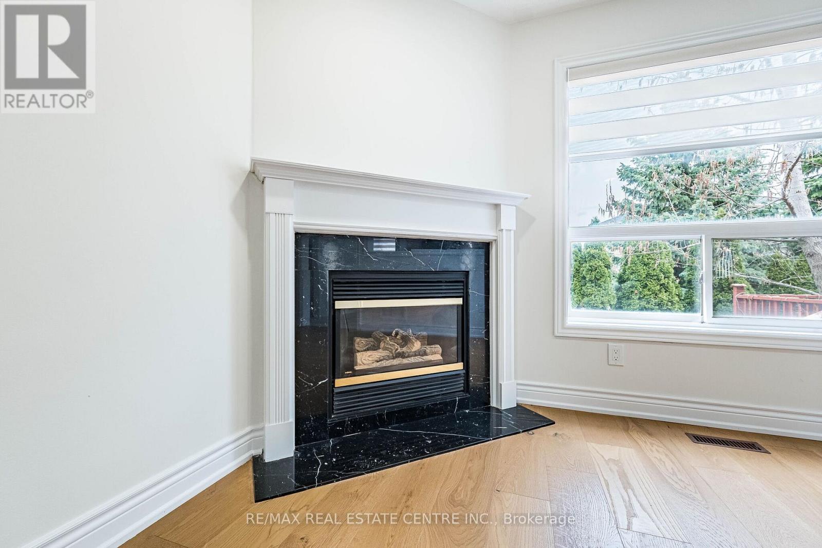 3469 Old Orchard Park Drive, Mississauga (Fairview), Ontario  L5B 4E1 - Photo 11 - W13027804