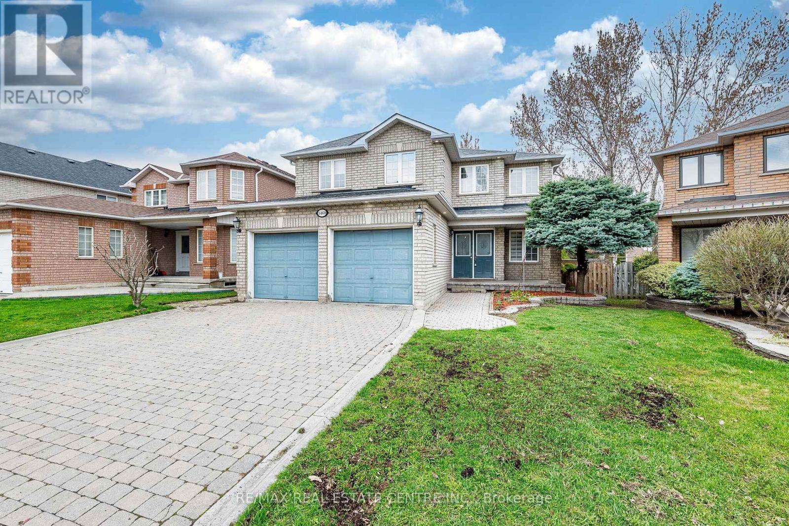 3469 Old Orchard Park Drive, Mississauga (Fairview), Ontario  L5B 4E1 - Photo 2 - W13027804