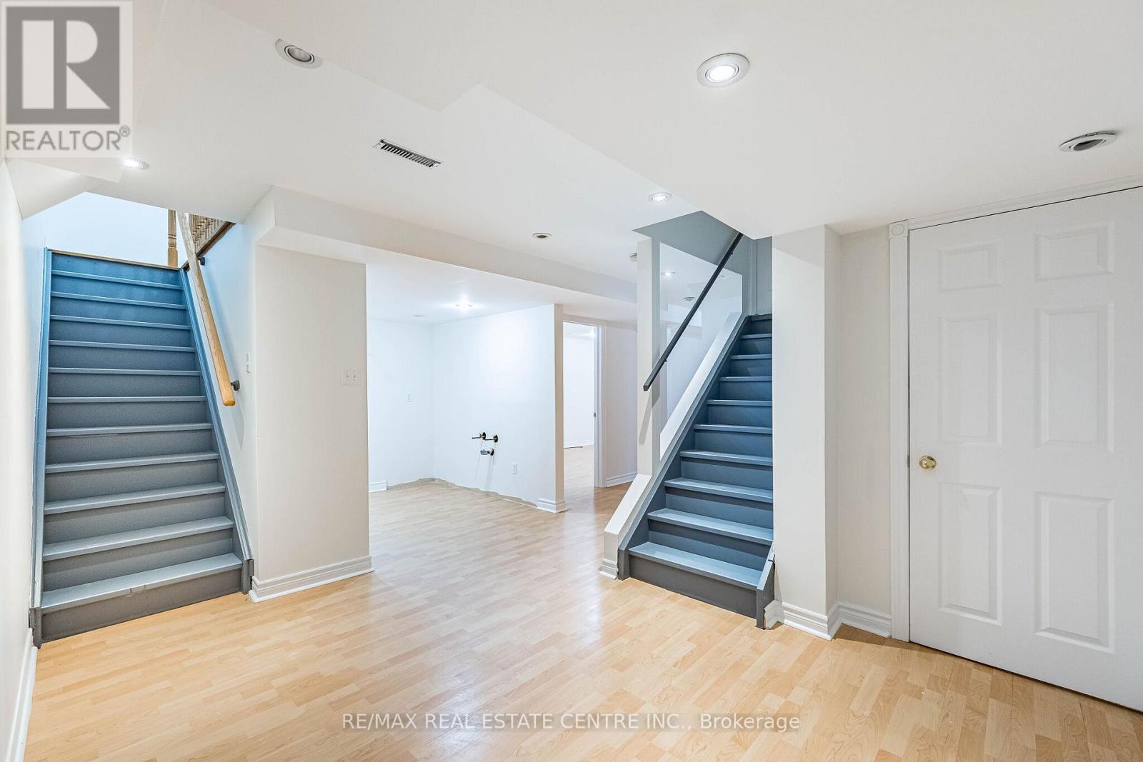 3469 Old Orchard Park Drive, Mississauga (Fairview), Ontario  L5B 4E1 - Photo 31 - W13027804