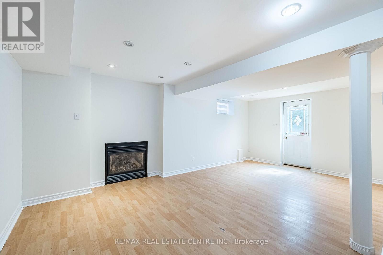 3469 Old Orchard Park Drive, Mississauga (Fairview), Ontario  L5B 4E1 - Photo 33 - W13027804