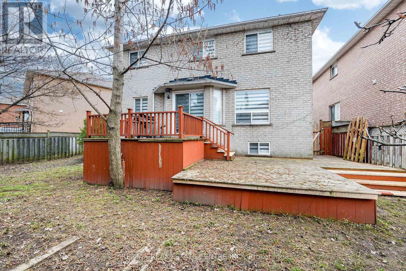 3469 Old Orchard Park Drive, Mississauga (Fairview), Ontario  L5B 4E1 - Photo 39 - W13027804