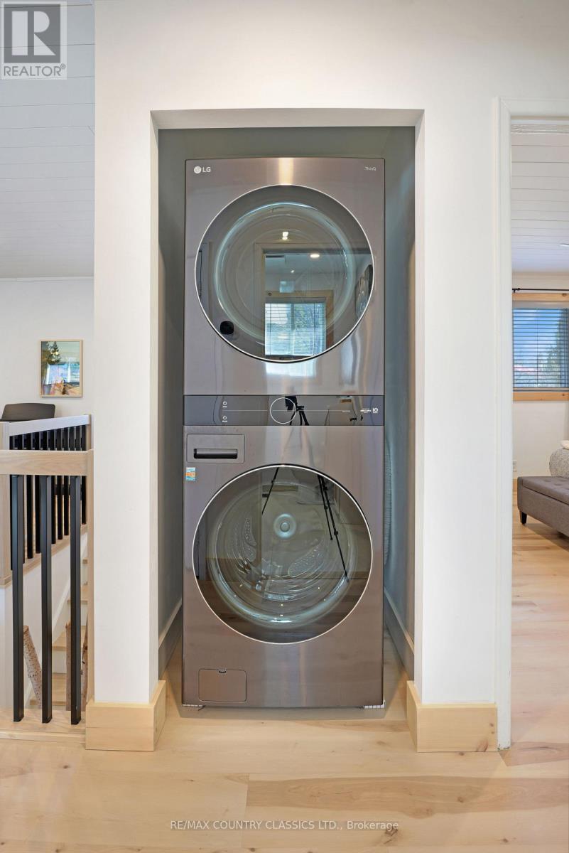 31 Sprucedale Street, Highlands East, Ontario  K0L 1M0 - Photo 24 - X13022978