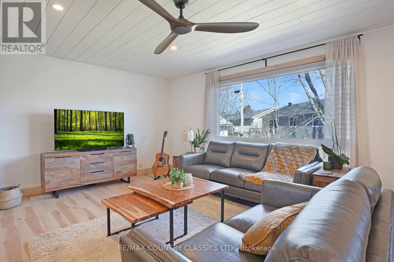 31 Sprucedale Street, Highlands East, Ontario  K0L 1M0 - Photo 19 - X13022978