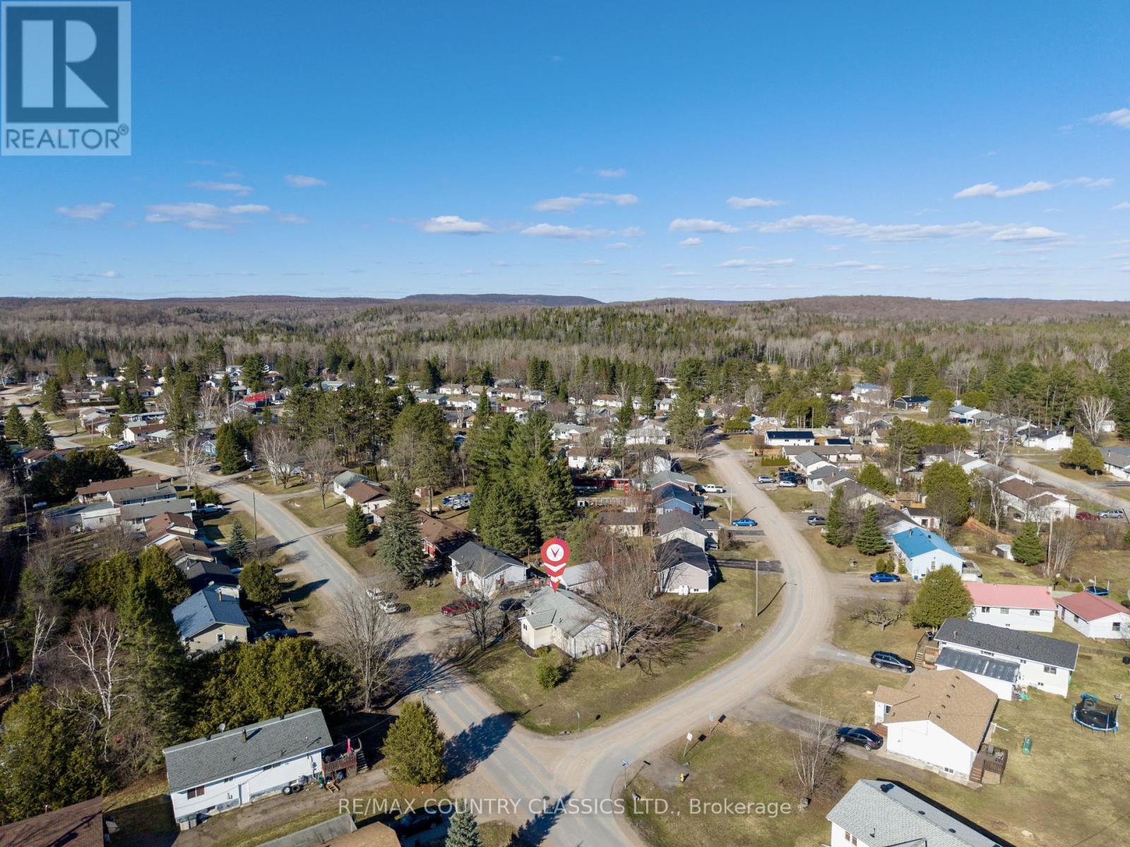 31 Sprucedale Street, Highlands East, Ontario  K0L 1M0 - Photo 37 - X13022978