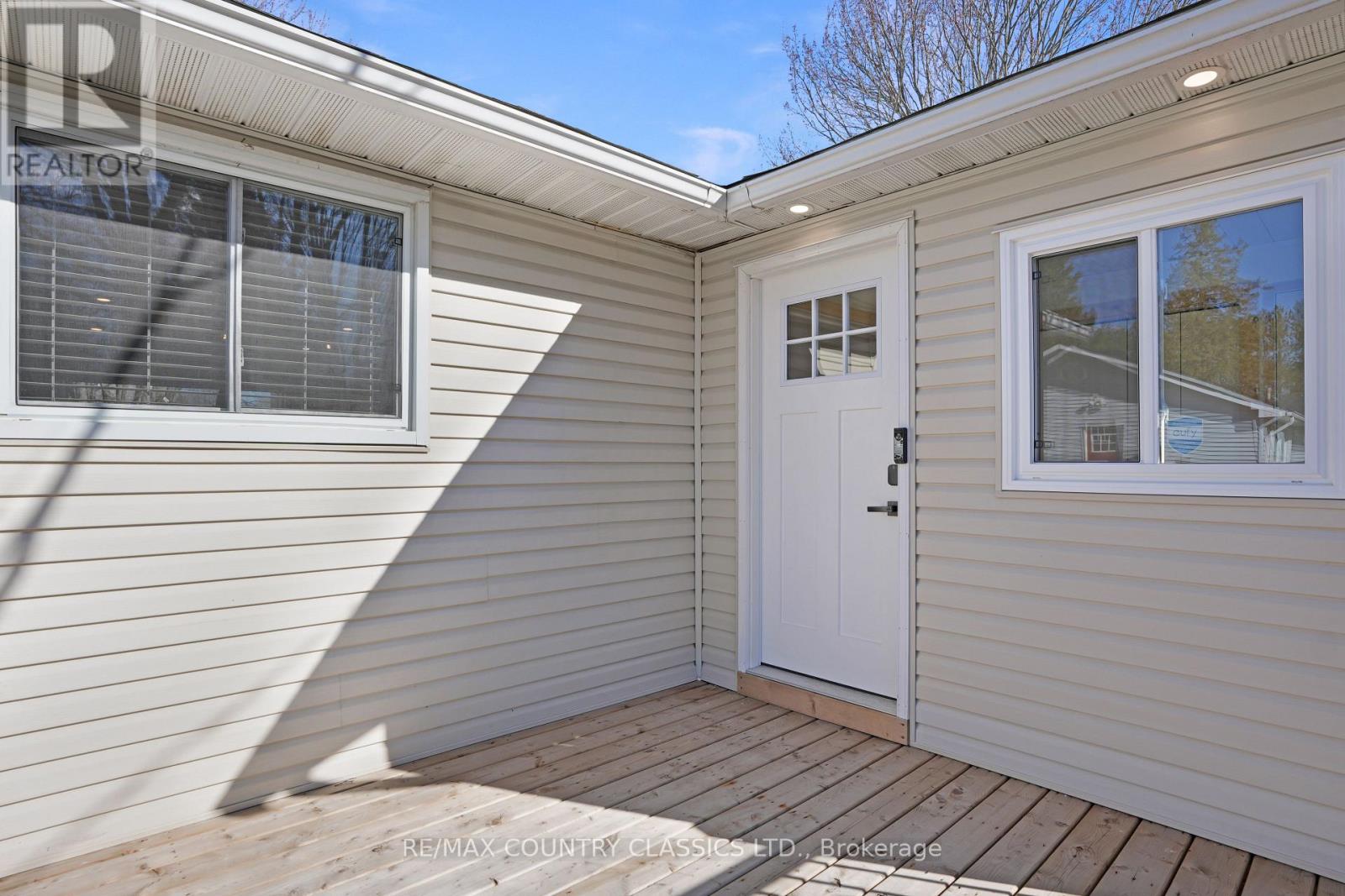 31 Sprucedale Street, Highlands East, Ontario  K0L 1M0 - Photo 6 - X13022978