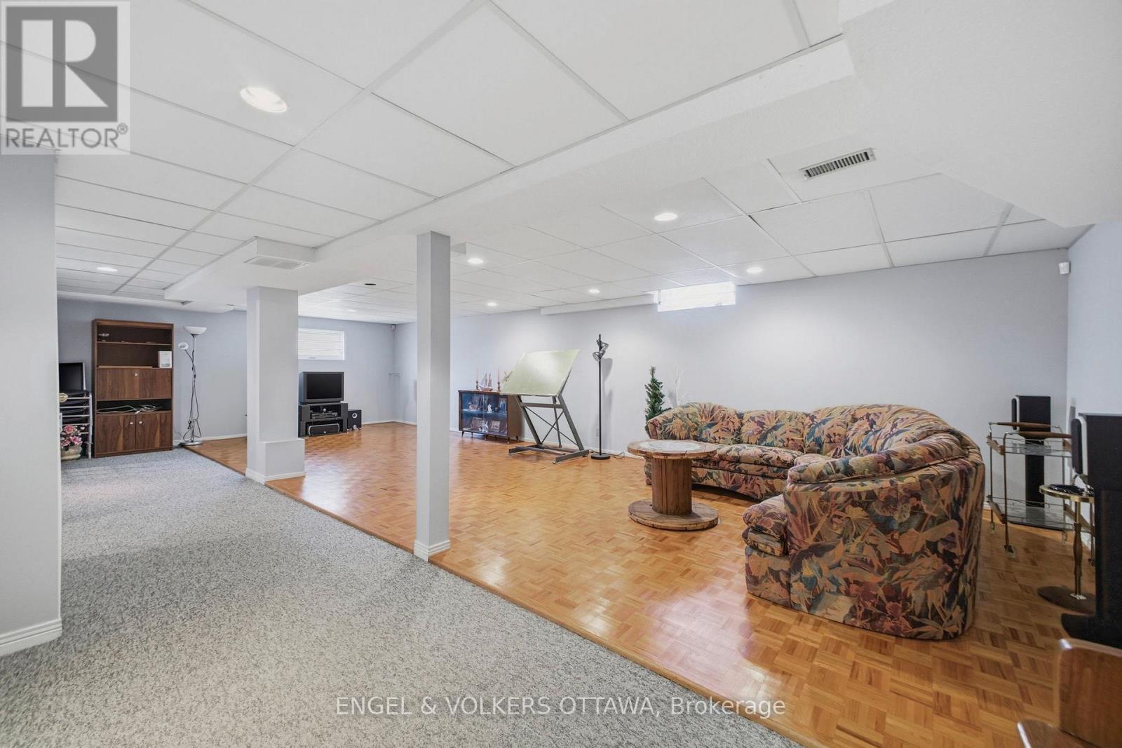 3 Balding Crescent, Ottawa, Ontario  K2K 2L4 - Photo 26 - X12980156