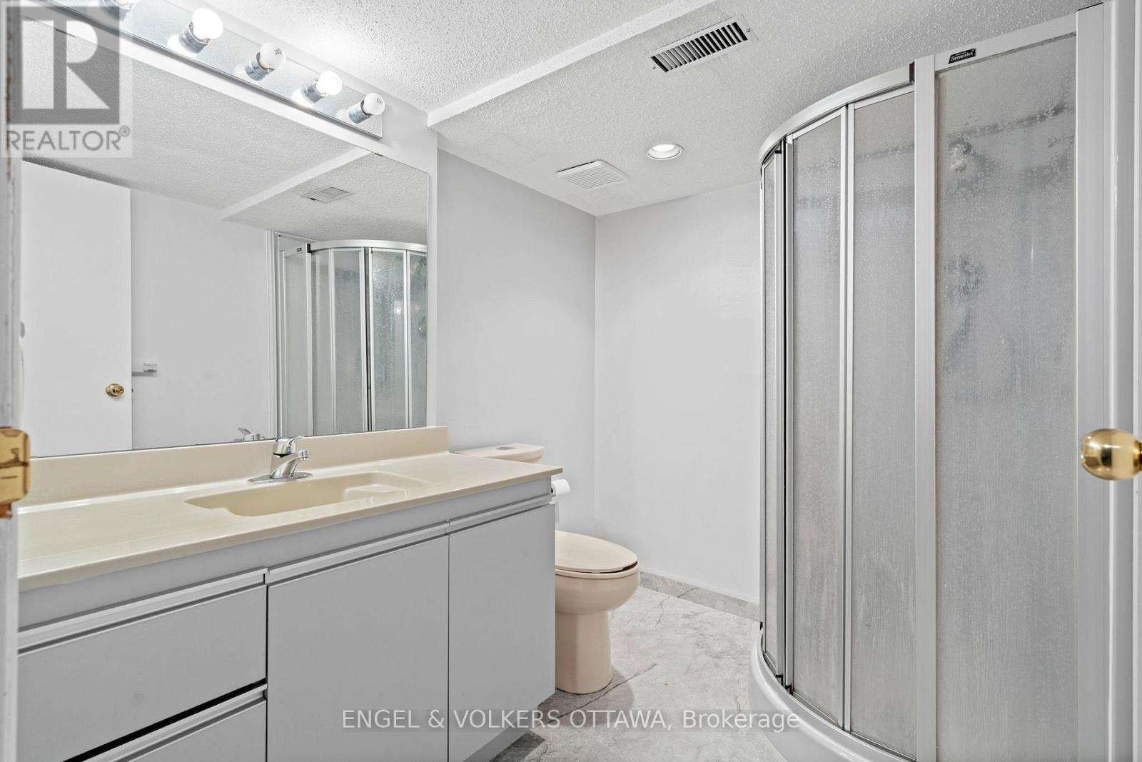 3 Balding Crescent, Ottawa, Ontario  K2K 2L4 - Photo 28 - X12980156