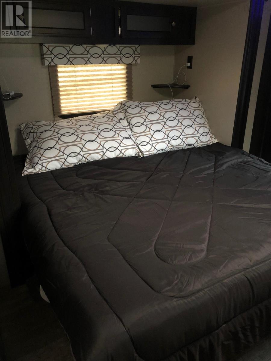 443 Turner Point Drive, Walden, Nova Scotia  B0J 2E0 - Photo 8 - 202608083