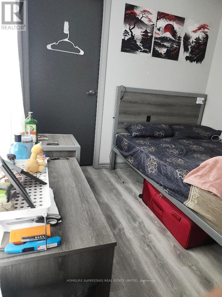 H 207 - 275 Larch Street, Waterloo, Ontario  N2L 3R2 - Photo 12 - X13027786