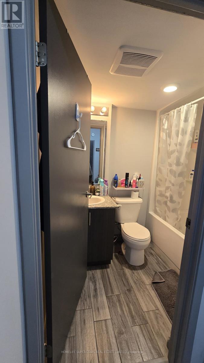 H 207 - 275 Larch Street, Waterloo, Ontario  N2L 3R2 - Photo 18 - X13027786