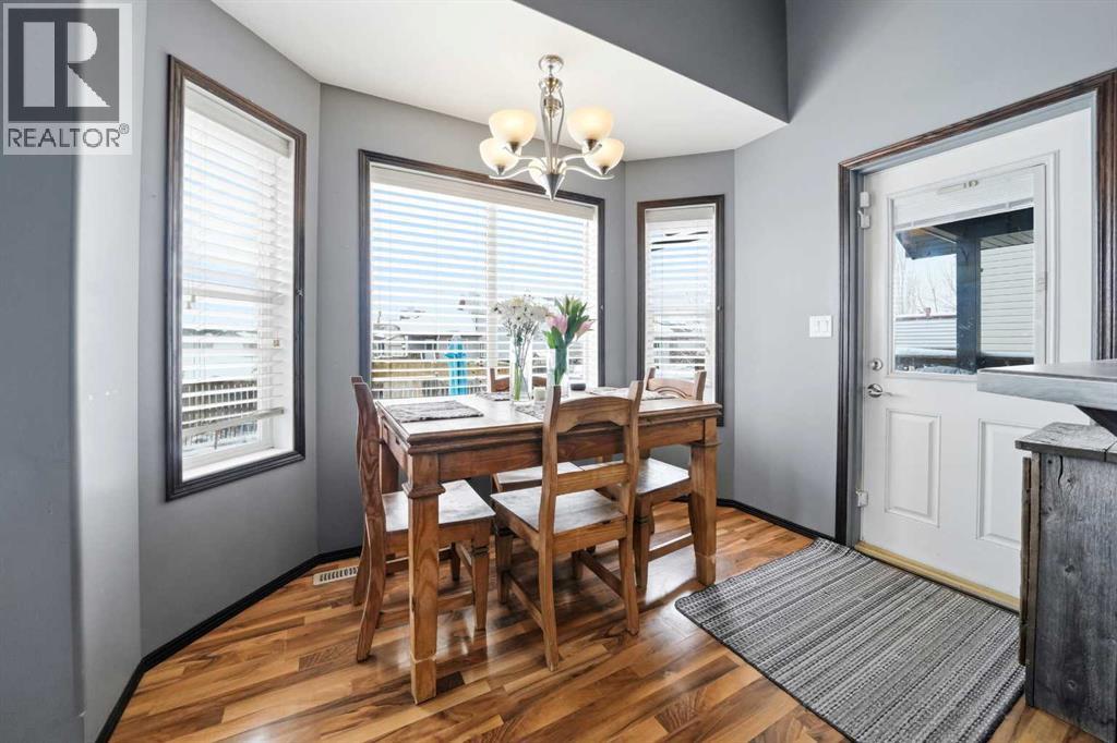 15 Logan Court, Sylvan Lake, Alberta  T4S 2P4 - Photo 39 - A2300325