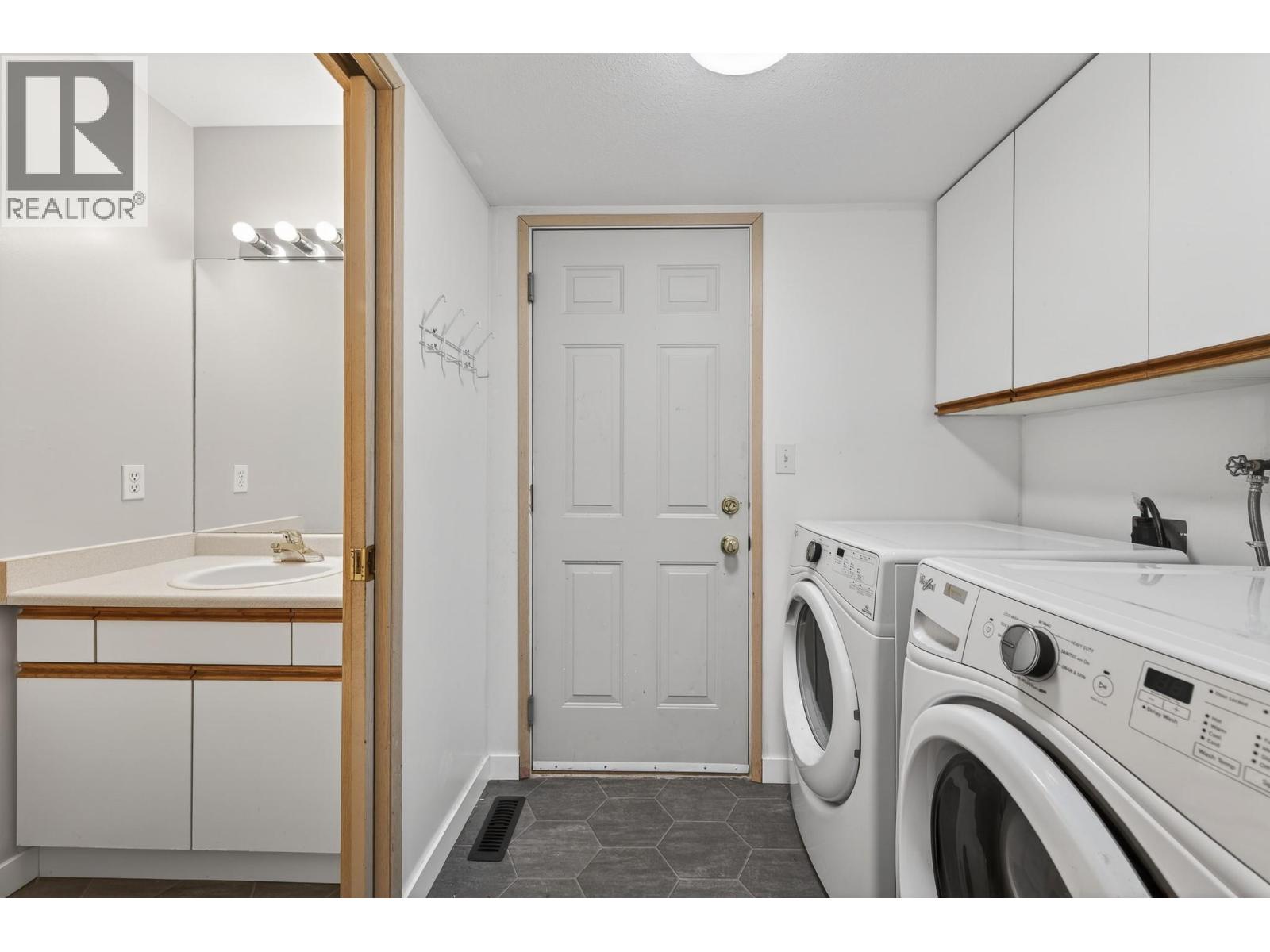 1750 Mckinley Court Unit# 29, Kamloops, British Columbia  V2E 2N5 - Photo 10 - 10382393