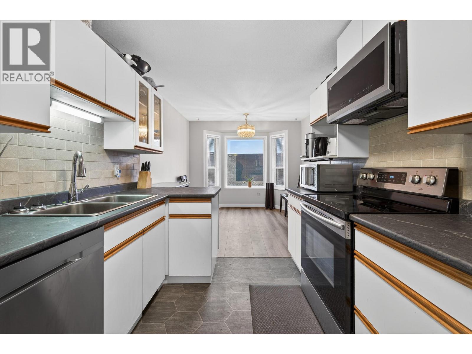 1750 Mckinley Court Unit# 29, Kamloops, British Columbia  V2E 2N5 - Photo 7 - 10382393