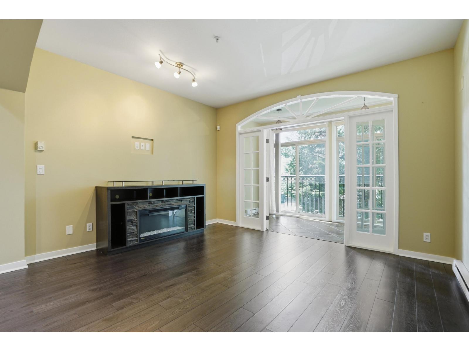 202 33485 South Fraser Way, Abbotsford, British Columbia  V2S 8P9 - Photo 11 - R3113943