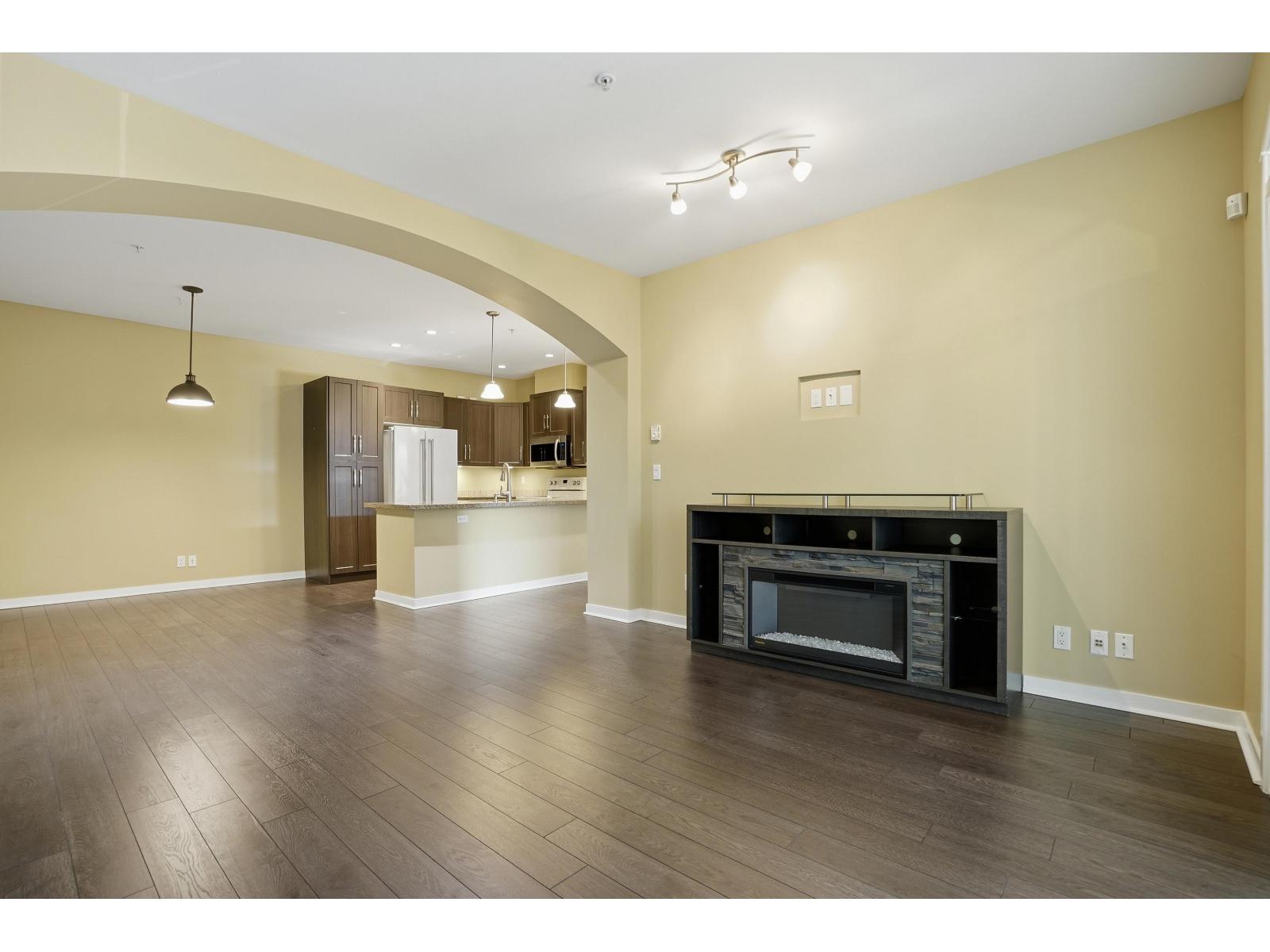 202 33485 South Fraser Way, Abbotsford, British Columbia  V2S 8P9 - Photo 13 - R3113943