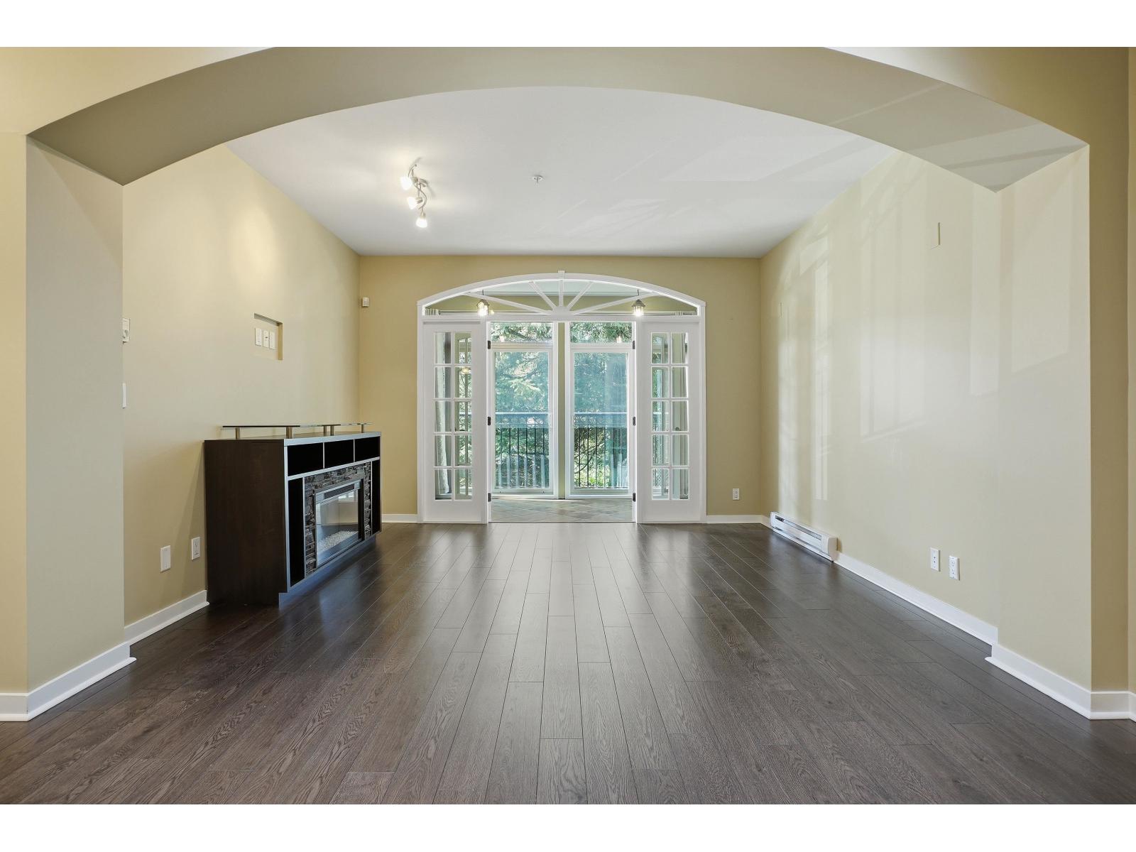 202 33485 South Fraser Way, Abbotsford, British Columbia  V2S 8P9 - Photo 12 - R3113943