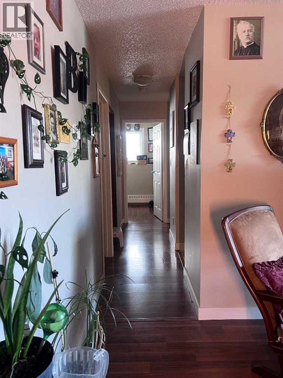 101, 49 Bennett Street, Red Deer, Alberta  T4R 1V4 - Photo 2 - A2303108