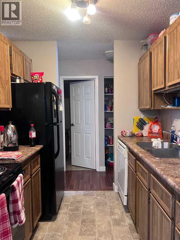 101, 49 Bennett Street, Red Deer, Alberta  T4R 1V4 - Photo 9 - A2303108