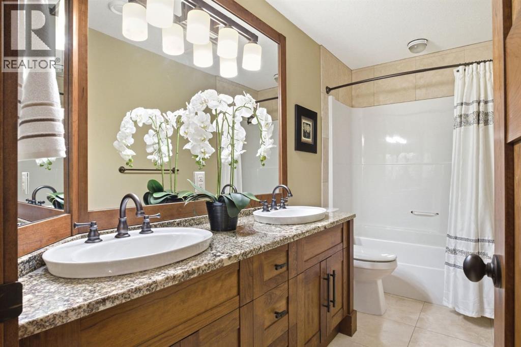 17 Hawks Landing Drive, Priddis Greens, Alberta  T0L 1W0 - Photo 45 - A2294503