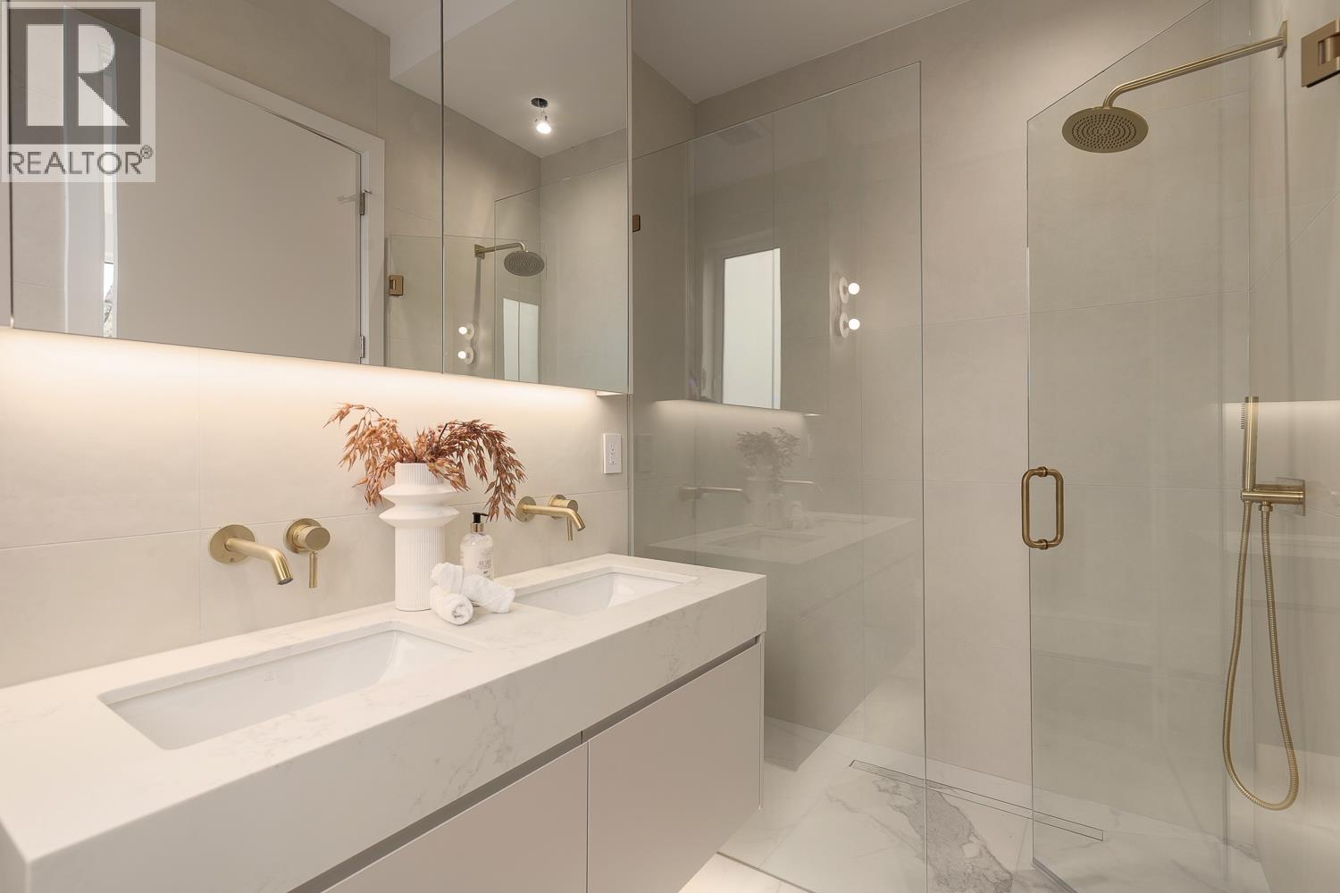 1 3617 W 12th Avenue, Vancouver, British Columbia  V6R 2N5 - Photo 13 - R3112587