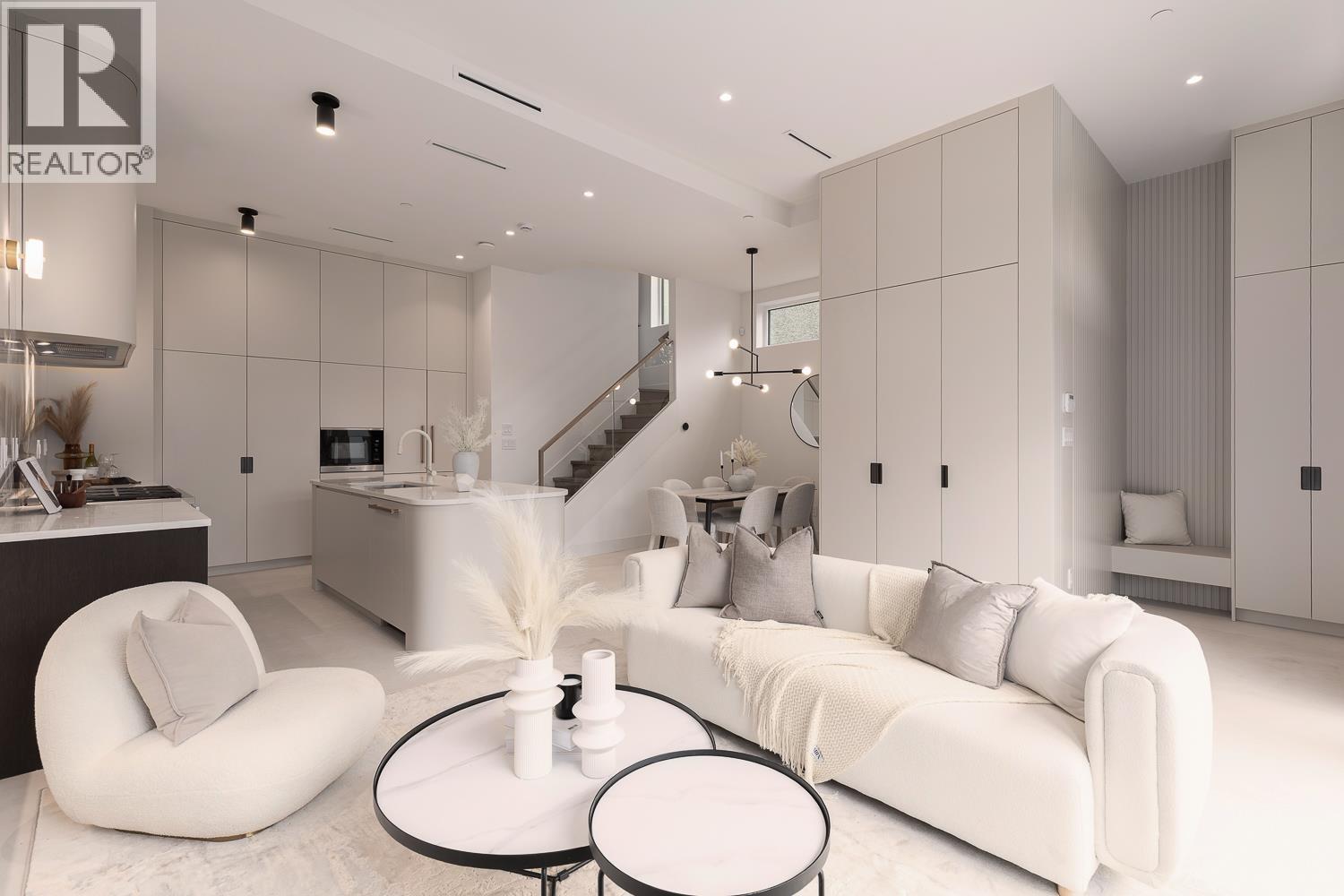 1 3617 W 12th Avenue, Vancouver, British Columbia  V6R 2N5 - Photo 3 - R3112587