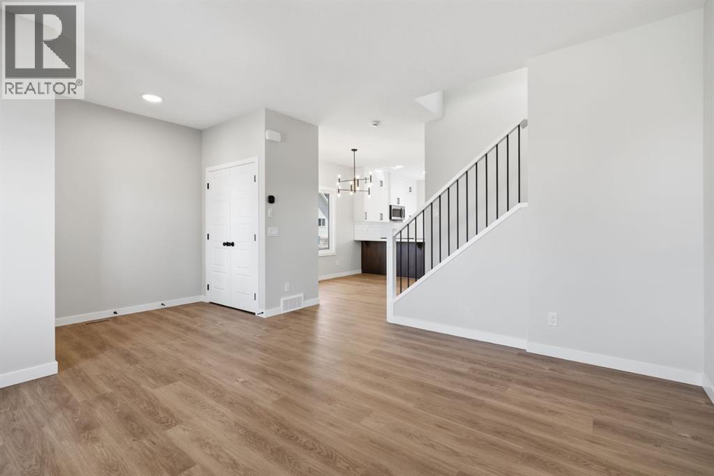 341, Ellen Park Way, Crossfield, Alberta  T0M 0S0 - Photo 11 - A2295058