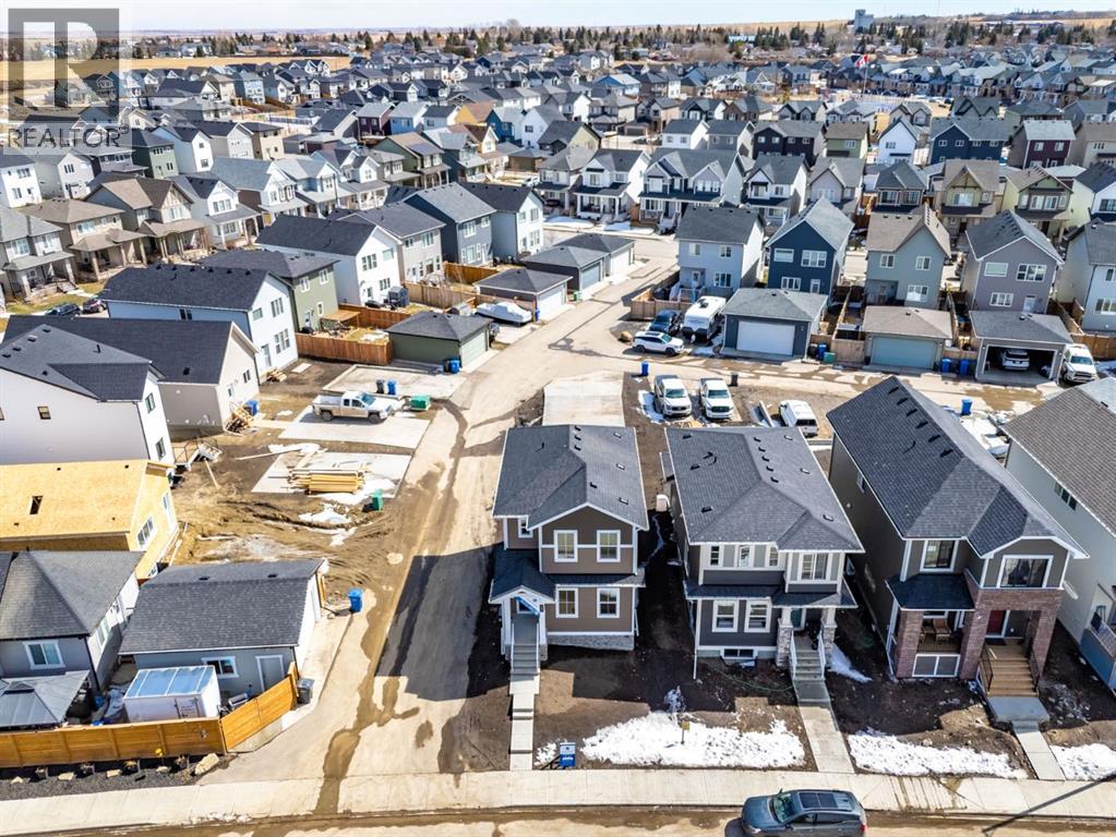 341, Ellen Park Way, Crossfield, Alberta  T0M 0S0 - Photo 8 - A2295058