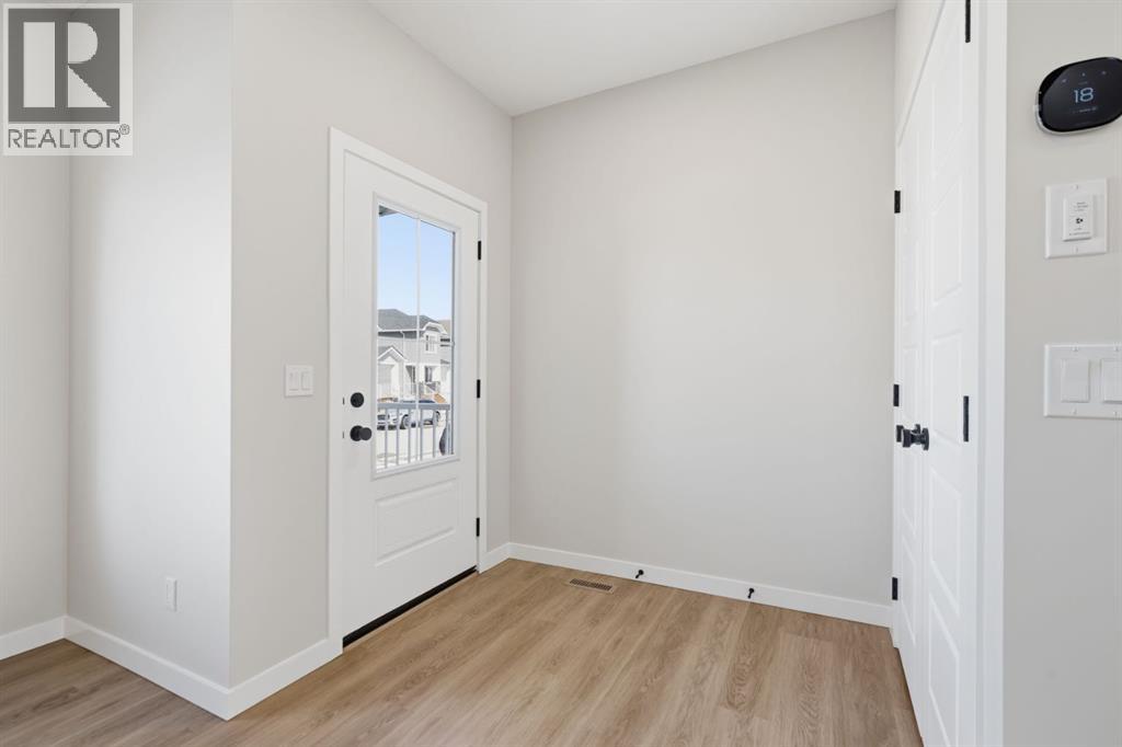 341, Ellen Park Way, Crossfield, Alberta  T0M 0S0 - Photo 9 - A2295058