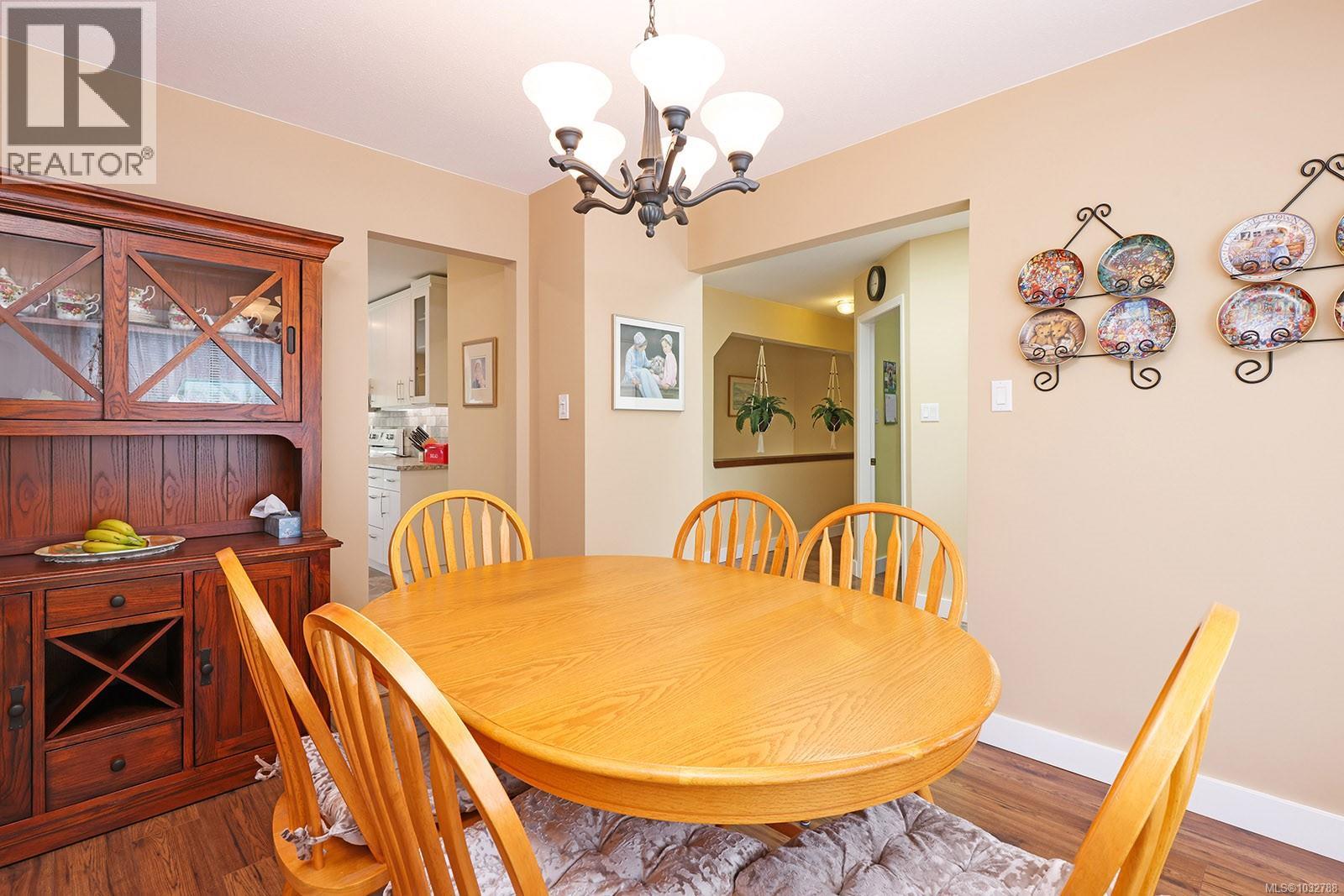 4240 Briardale Rd, Courtenay, British Columbia  V9N 9R6 - Photo 15 - 1032788