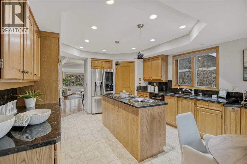 240 Varsity Estates Terrace Nw, Calgary, Alberta  T3B 5J4 - Photo 12 - A2303036