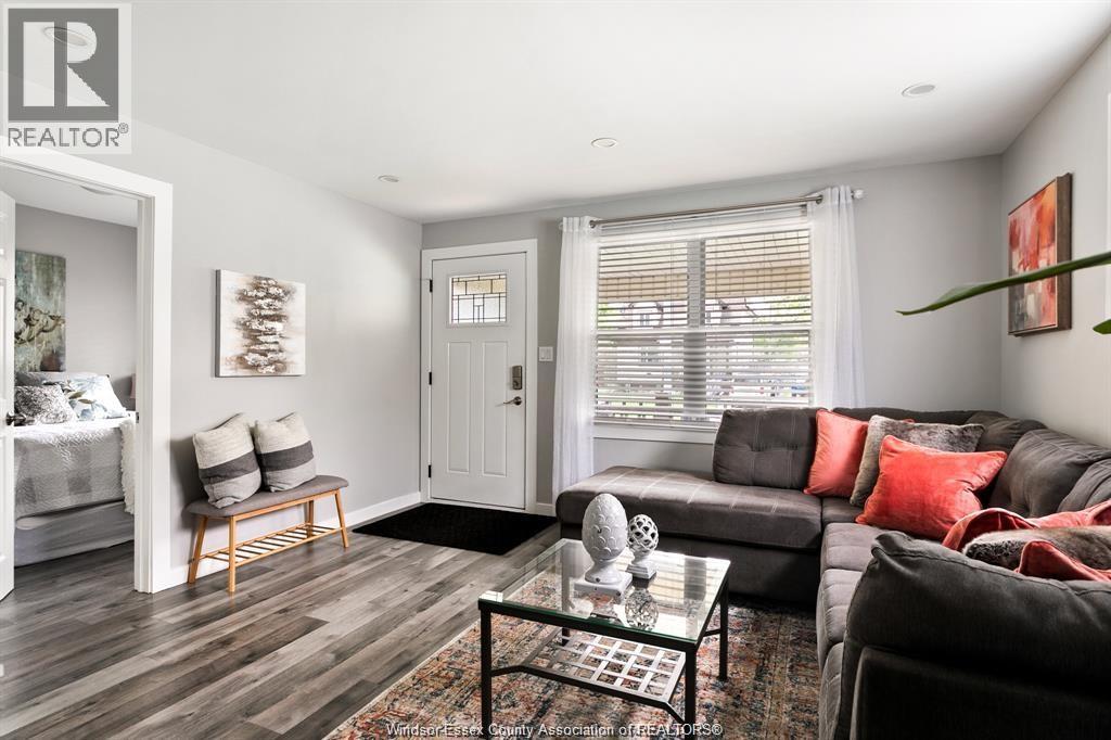 1836 George, Windsor, Ontario  N8W 4L8 - Photo 5 - 26008720