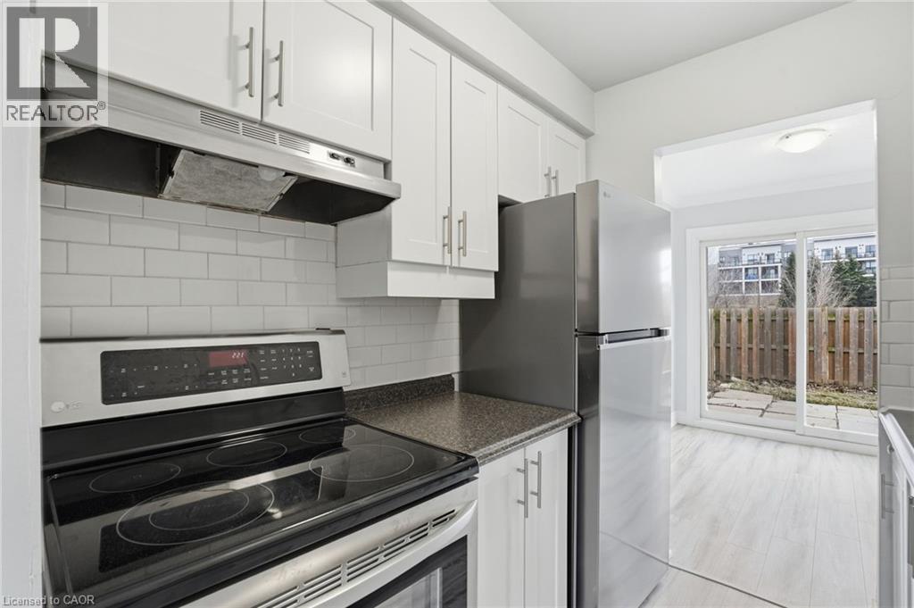 125 Limeridge Road W, Hamilton, Ontario  L9C 3V3 - Photo 10 - 40822660