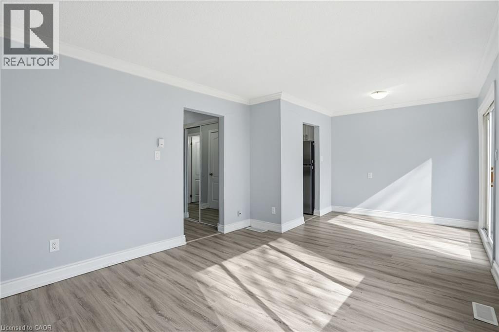 125 Limeridge Road W, Hamilton, Ontario  L9C 3V3 - Photo 16 - 40822660