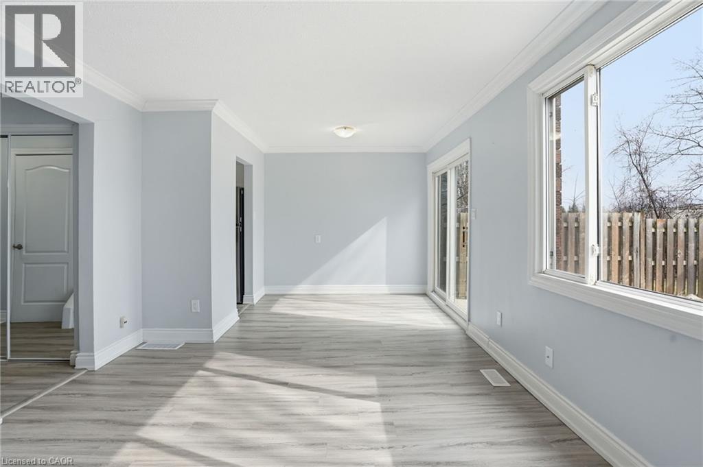 125 Limeridge Road W, Hamilton, Ontario  L9C 3V3 - Photo 17 - 40822660