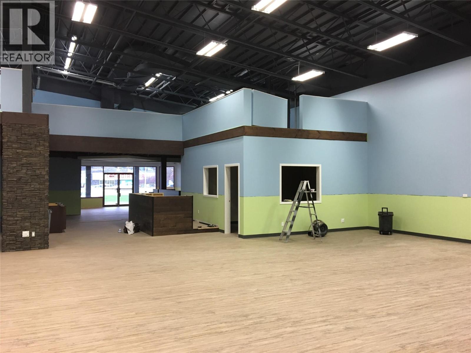 5201 26 Street, Vernon, British Columbia  V1T 8G4 - Photo 4 - 10361718