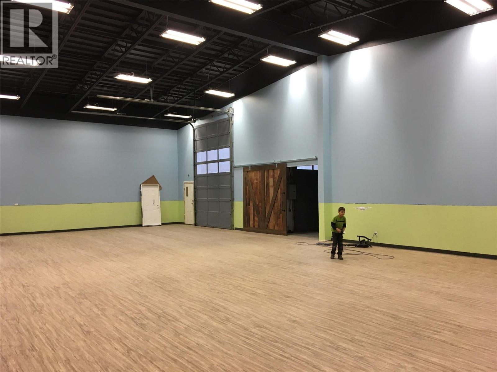 5201 26 Street, Vernon, British Columbia  V1T 8G4 - Photo 6 - 10361718