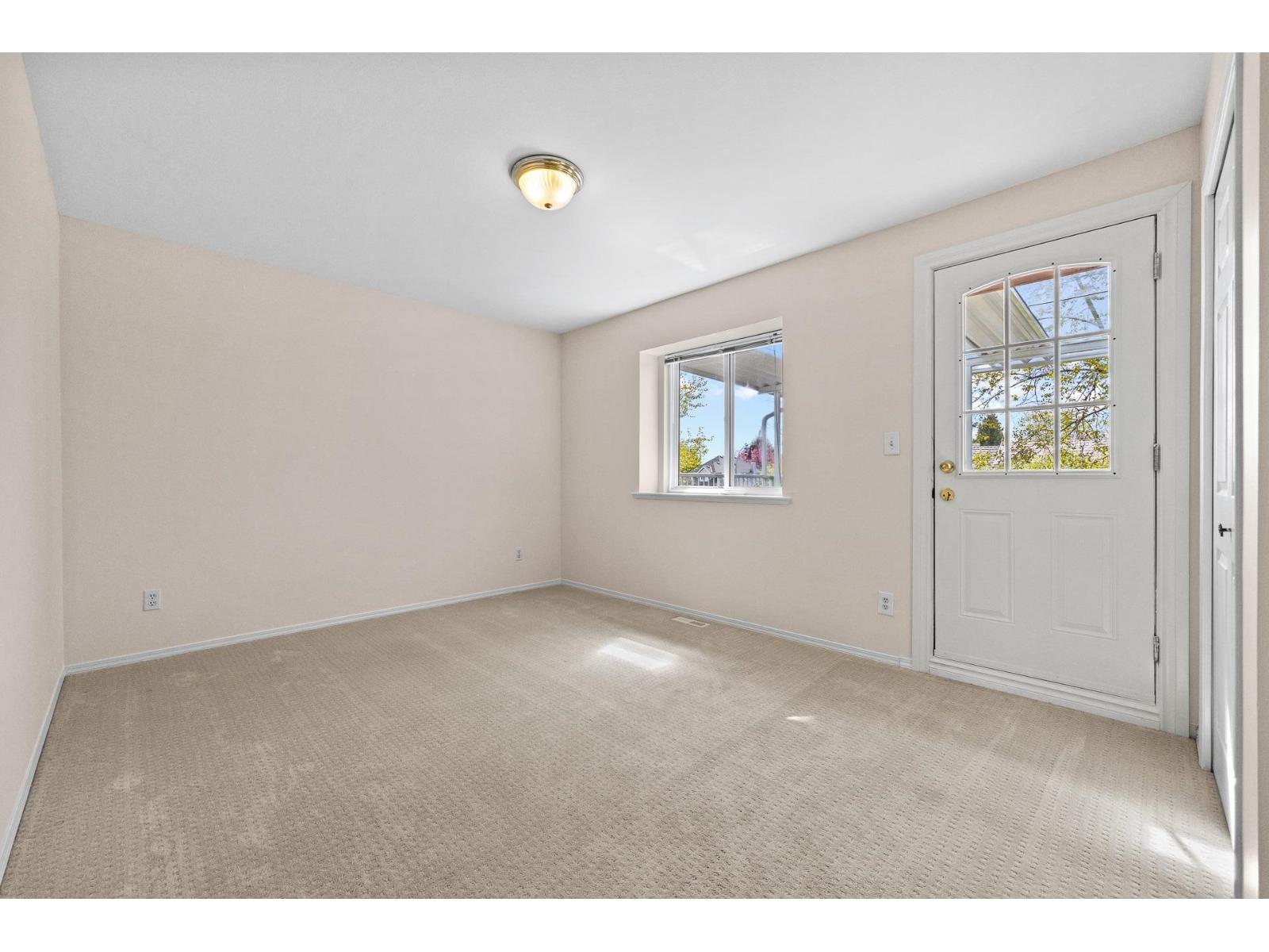 15488 108a Avenue, Surrey, British Columbia  V3R 6J1 - Photo 17 - R3113355