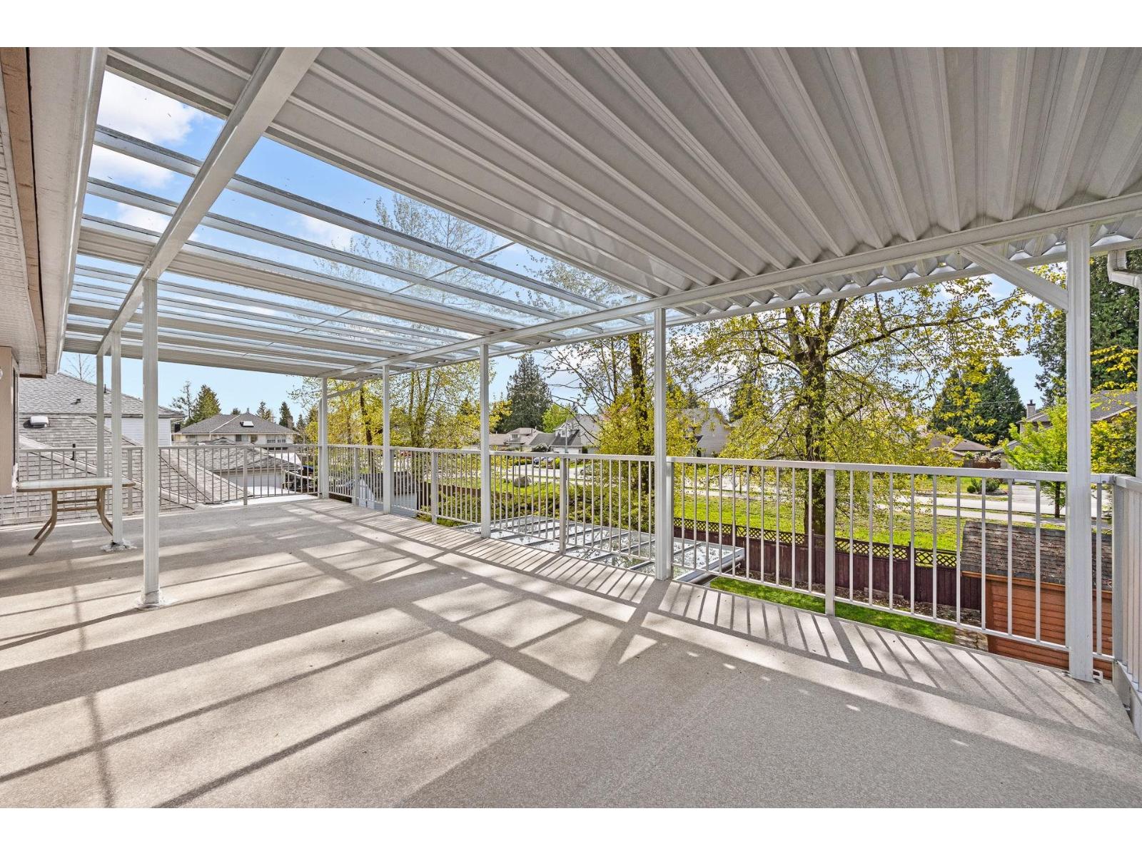 15488 108a Avenue, Surrey, British Columbia  V3R 6J1 - Photo 28 - R3113355