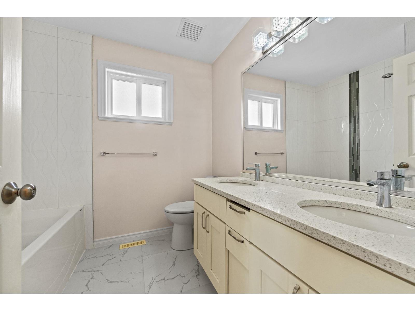 15488 108a Avenue, Surrey, British Columbia  V3R 6J1 - Photo 19 - R3113355