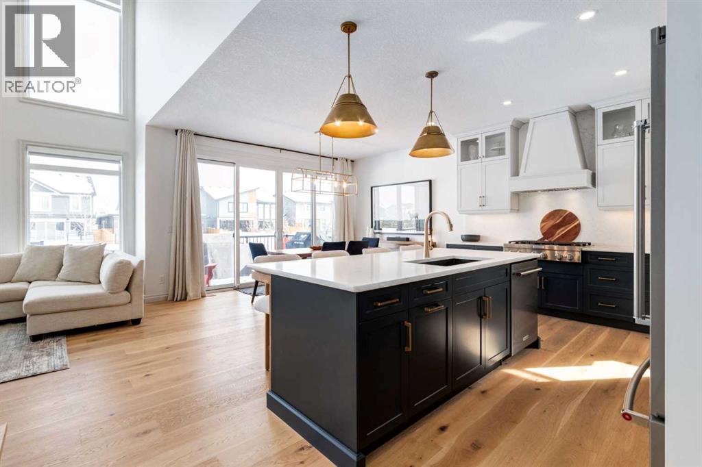 34 Rowmont Grove Nw, Calgary, Alberta  T3L 0L3 - Photo 4 - A2297930