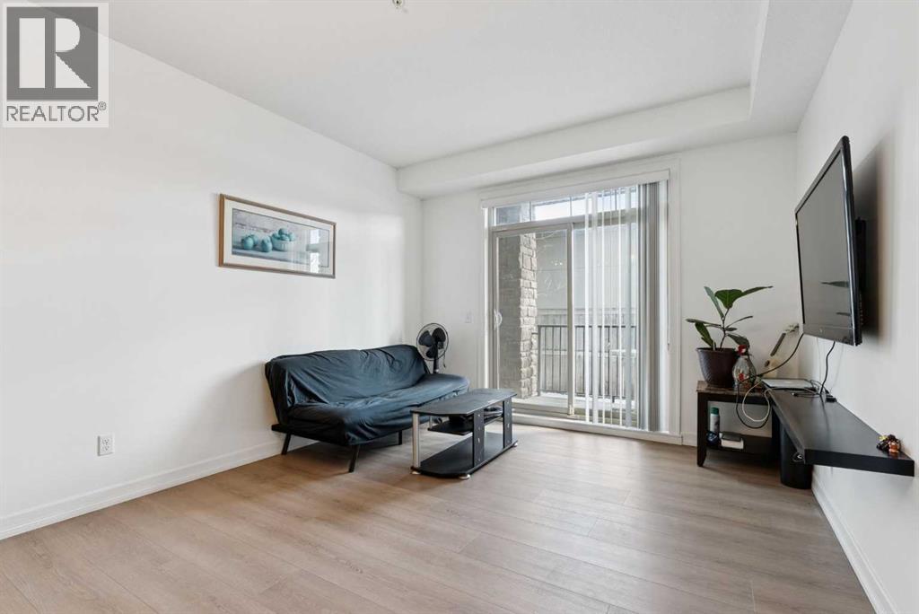 116, 117 Copperpond Common Se, Calgary, Alberta  T2Z 5E2 - Photo 8 - A2303201