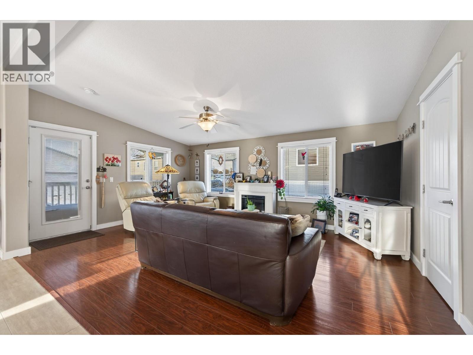 768 Shuswap  E Road Unit# 14, Kamloops, British Columbia  V2H 0A4 - Photo 7 - 10371777